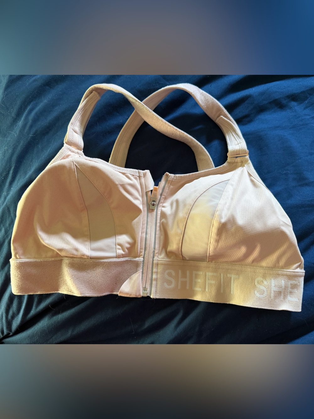 SHEFIT Front-Zip beige Luxe size ultimate sports bra
